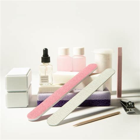 how to file fingernails correctly