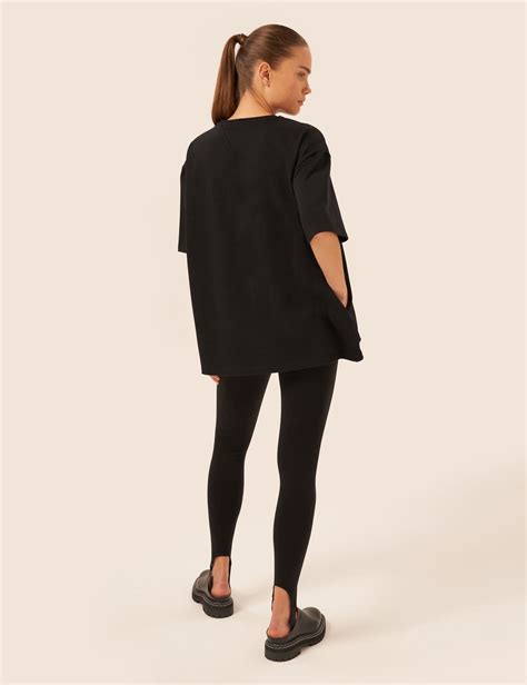 Womens 100 Cotton Oversized Pocket T Shirt In Black Vaara