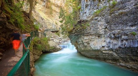 Visit Johnston Canyon: 2021 Travel Guide for Johnston Canyon, Alberta ...