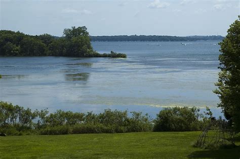 The 10 Largest Lakes In Iowa - WorldAtlas