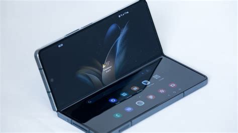 Samsung Galaxy Z Fold Review Verfijnd Maar Niet Voor Iedereen