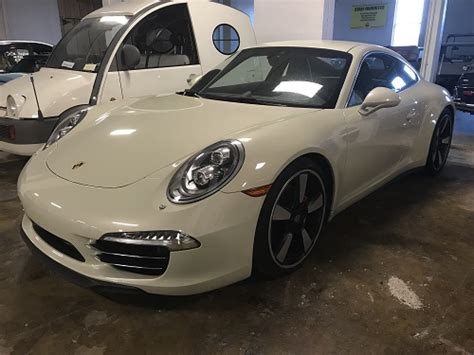 Porsche 911 50th Anniversary Edition 2014 Lane Motor Museum