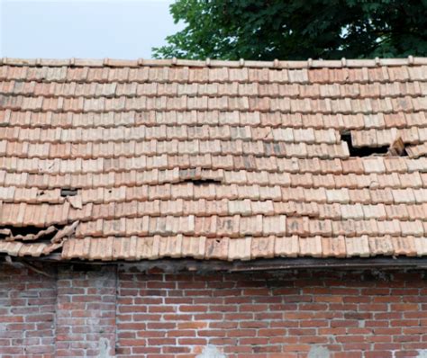 Tell Tale Signs Of A Failing Roof Victoria Roofers