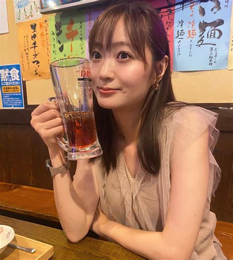 和田瞳さんのインスタグラム写真 和田瞳instagram 「先日新大久保の Soyeon Tonuga でランチ🐷💞 名物ママのスヨンオンマが参鶏湯の正しい食べ方教えてくれたの