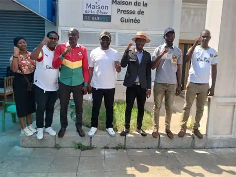 D Ferlement Humain Sur Conakry Le Fndc Apporte Son Soutien Aux Hommes