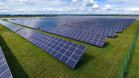 Paneles Solares En Estacionamientos Soluci N Sostenible Placas Solares