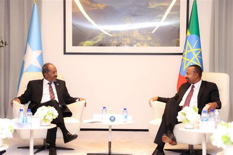 Madaxweyne Xasan Oo U Jawaabay Abiy Itoobiya Iyadaa Cuneysa Oo Cabaadeysa