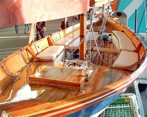 Caledonia Yawl Wooden Boat Building Wooden Boats Wooden Sailboat