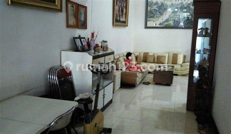 Rumah Dengan Kolam Renang Dijual Di Mangga Besar Jakarta Barat