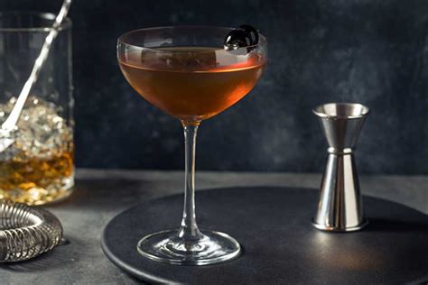 Bourbon Manhattan Cocktail : Cocktail recipe Bourbon Manhattan Cocktail ...