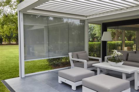 Pergola Bioclimatique So Avec Paroi En Verre Coulissante Winsol