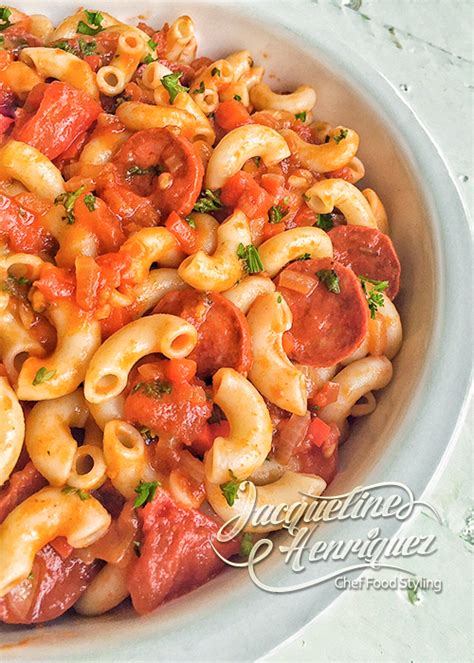 PASTA CON CHORIZO AL PIMENTON Jaqueline Henriquez Jaqueline Henriquez