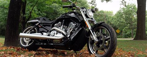 Harley-Davidson V-Rod Muscle review - RevZilla