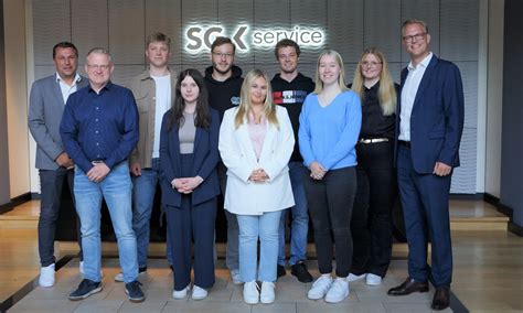 Start Der Neuen Auszubildenden Bei Der Sg Service Zentral Gmbh Sg