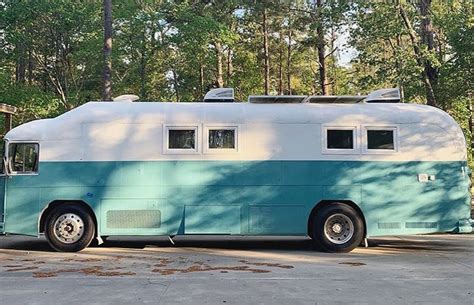 The Big Sky Bus Offers Whimsical Design And Eco Friendly Living