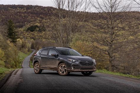 The All New Subaru Crosstrek Awd Compact Suv Subaru Off