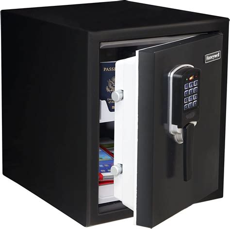 30 Best Fireproof Safe Options In 2020 Storables