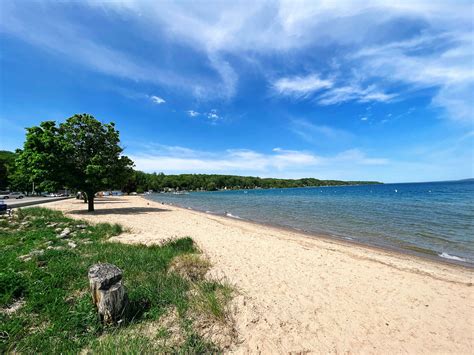 Beulah Public Beach - Benzie County Beach - Locals Guide