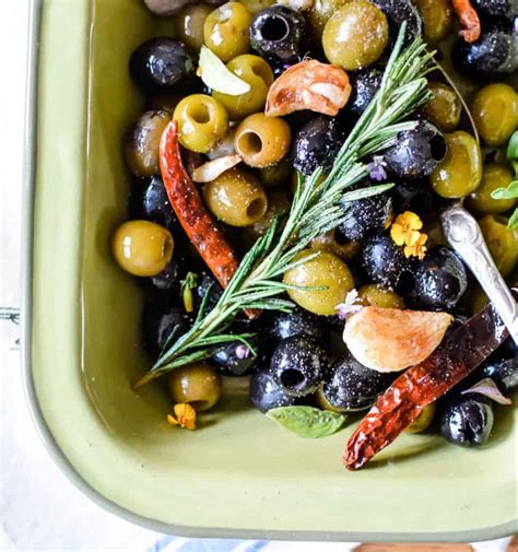 Easy, Healthy Recipes Using Olives from California - California Grown