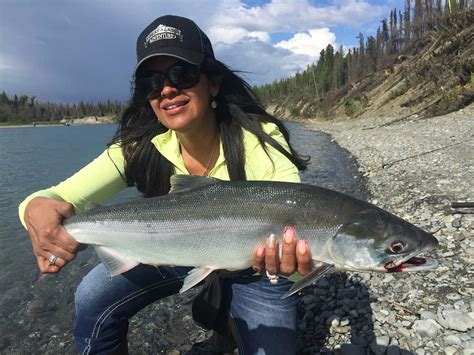 Gallery Image 7 - Alaska Salmon Fishing