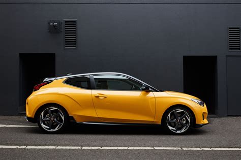 Hyundai Veloster Price And Specs Carexpert