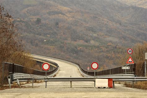 Viadotto Sente Chiuso Da Tre Anni A Roma Greco Incontra Vice