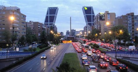 Paseo de la Castellana, Madrid - Book Tickets & Tours | GetYourGuide.com