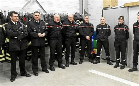 La Caserne De Loguivy Plougras Remise De Galons Et De M Dailles Le