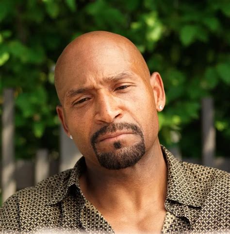 18 Stylish Beard Styles For Bald Black Men In 2025 — Beard Style