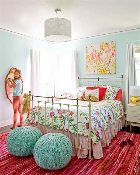 What Do You Need In A Tween Girl Bedroom - Organised Pretty Home