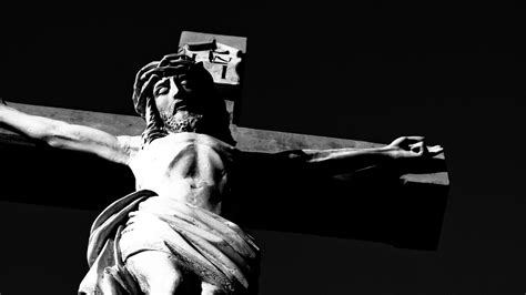 Jesus On Cross With Black Background Hd Jesus Wallpapers Hd Wallpapers Id 52944