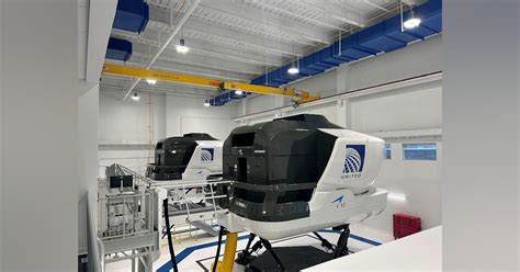 United Airlines opens new 150,000 sq ft pilot training center ...