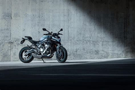 Prova CFMOTO 675NK Test Prova Su Strada Della Naked 3 Cilindri Cinese Pregi E Difetti VIDEO