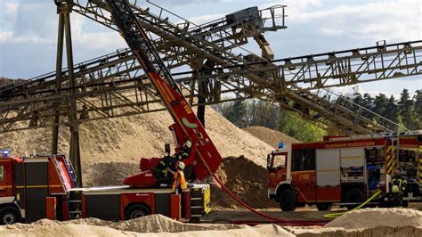 Einsatz im Kieswerk in Heusenstamm Schweißarbeiten lösen Brand in