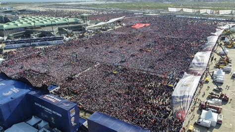 Erdoğan addresses 1 7 million in historic Istanbul rally Daily Sabah