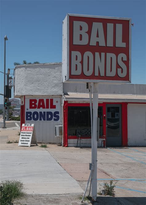 Bail Bonds A Women S Detention Facility Is A Few Blocks Aw Flickr