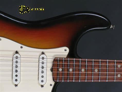 1971 Fender Stratocaster 3 Tone Sunburst GuitarPoint