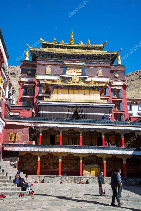 Shigatse Tibet Central China Mayo Patio Interior Del