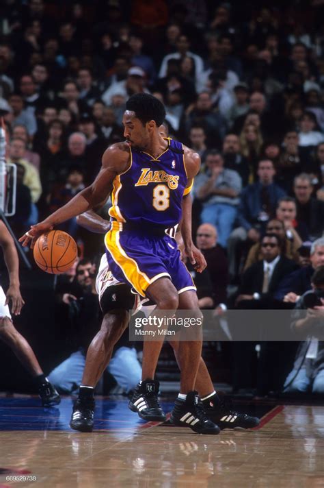 Los Angeles Lakers Kobe Bryant in action vs Philadelphia 76ers at
