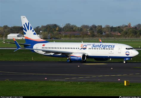 TC SEO SunExpress Boeing 737 8HC WL Photo by Björn Huke ID 1403653