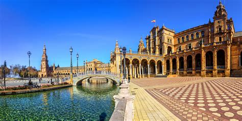 spain   open  international tourism  summer