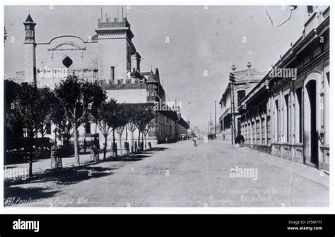 Reforma Y Paseo Bravo Stock Photo Alamy