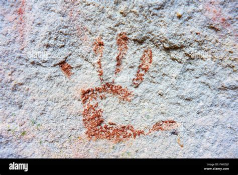 Ocher rock hi-res stock photography and images - Alamy