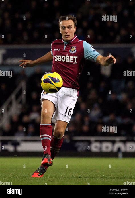 Mark Noble, West Ham United Stock Photo - Alamy