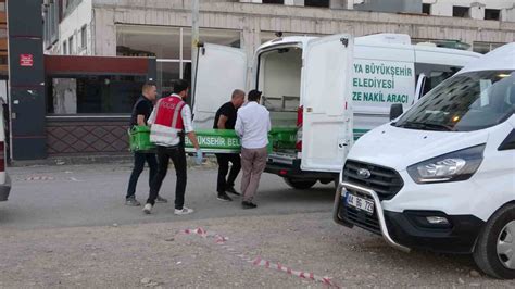 Kayıp diş hekimi yol kenarında ölü bulundu İhlas Haber Ajansı