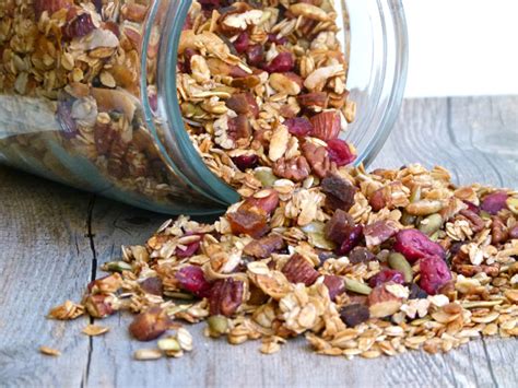 Maple Syrup Granola – Northern Eagle Market