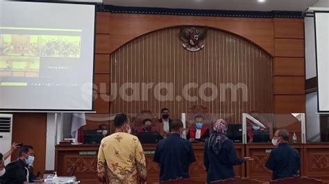 Kasus Unlawful Killing Laskar Fpi Ahli Dari Pt Pindad Dibawa Jaksa