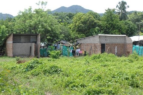 Caracolicito Habitantes Amenazan Con Bloquear La Troncal Por Predios