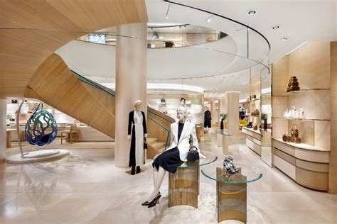 Fajo Magazine Archive Louis Vuitton Opens A Newly Redesigned Store