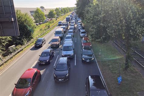 B In Dortmund Neue Baustelle Sorgt F R Langen Stau